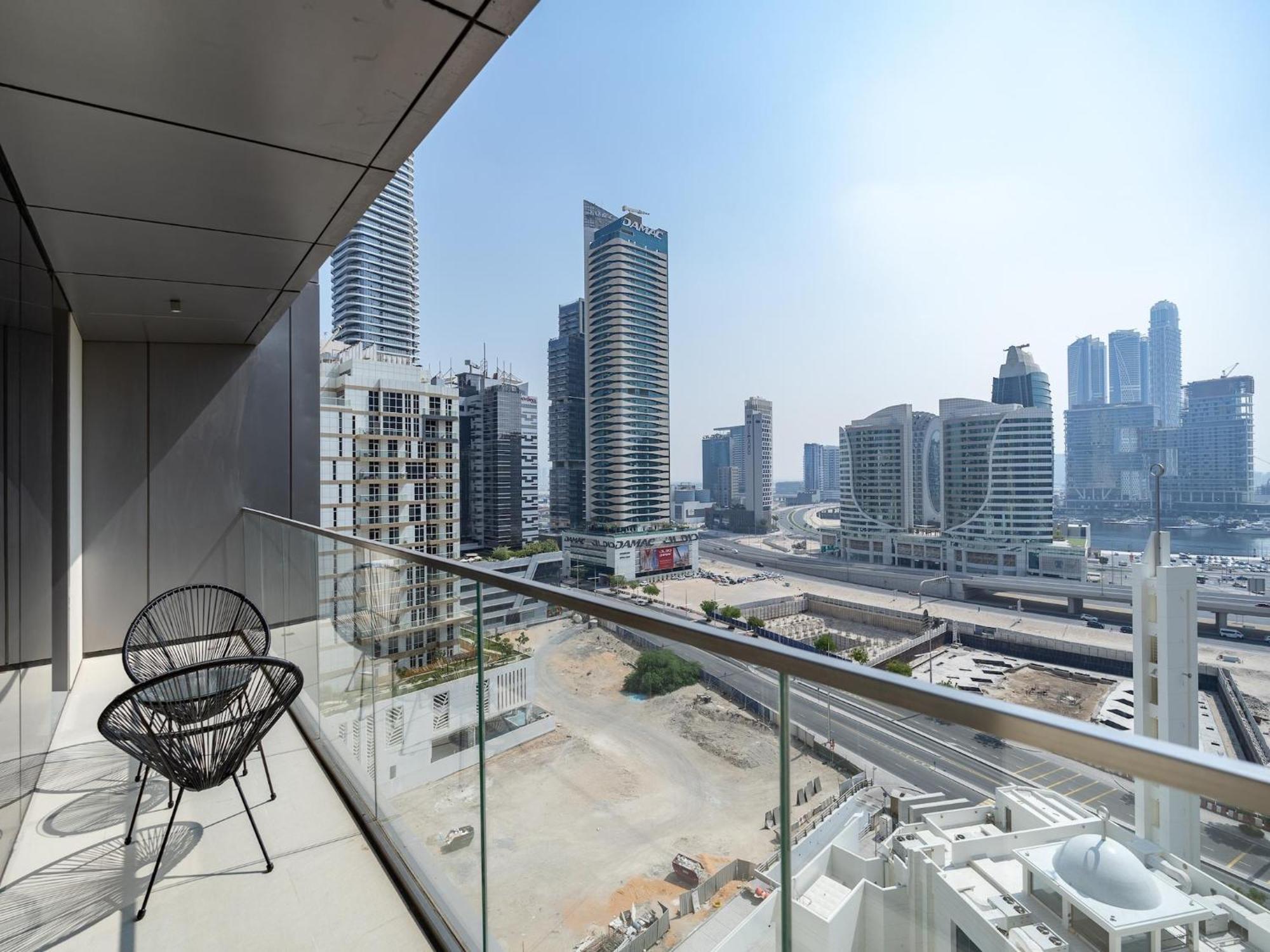 Luxurious Stylish Apartments Across Dubai Mall Burj Khalifa City Views المظهر الخارجي الصورة