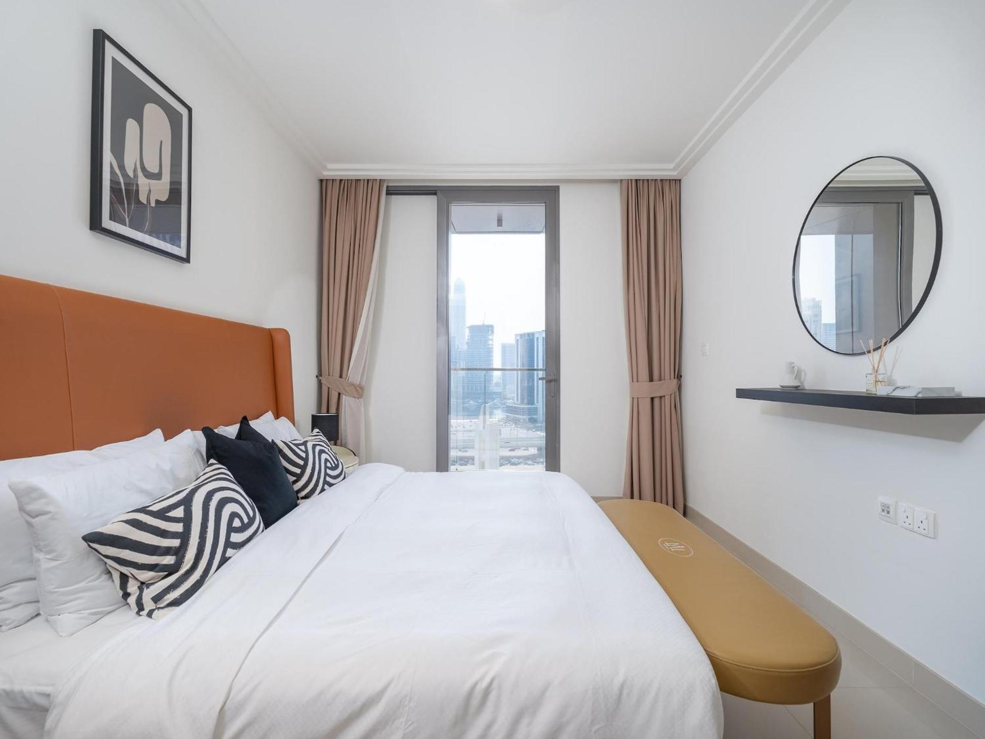 Luxurious Stylish Apartments Across Dubai Mall Burj Khalifa City Views المظهر الخارجي الصورة