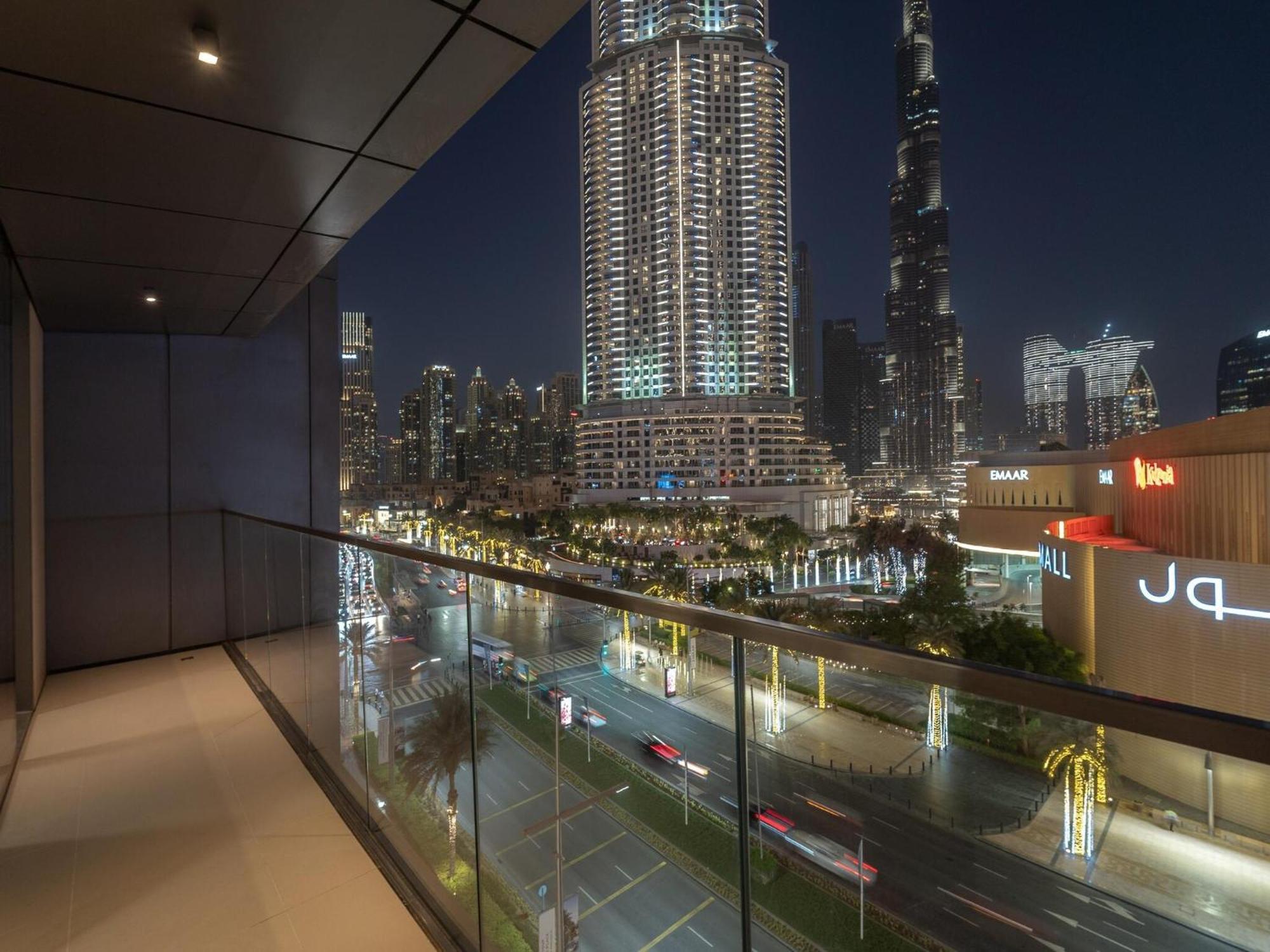 Luxurious Stylish Apartments Across Dubai Mall Burj Khalifa City Views المظهر الخارجي الصورة