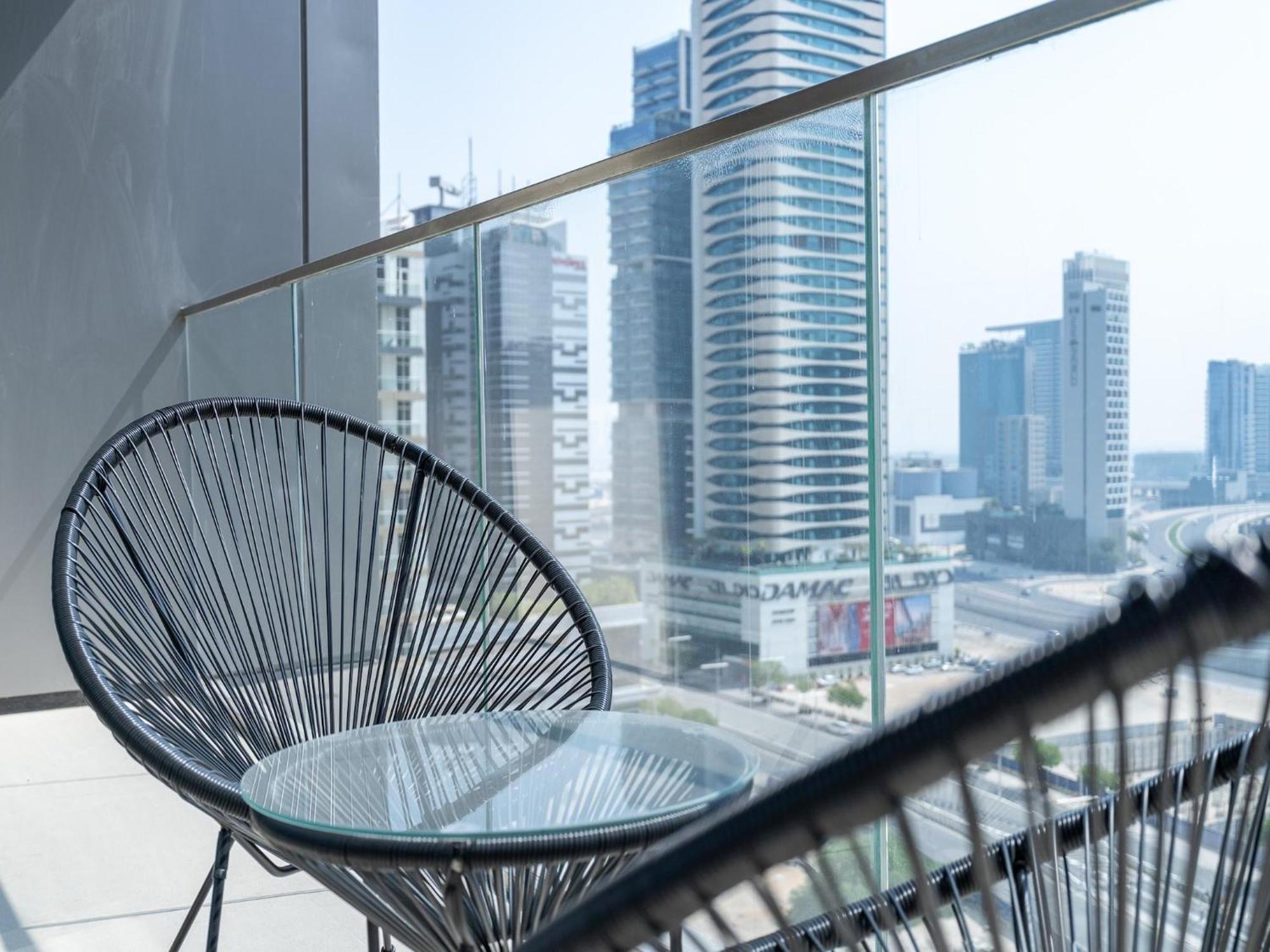 Luxurious Stylish Apartments Across Dubai Mall Burj Khalifa City Views المظهر الخارجي الصورة
