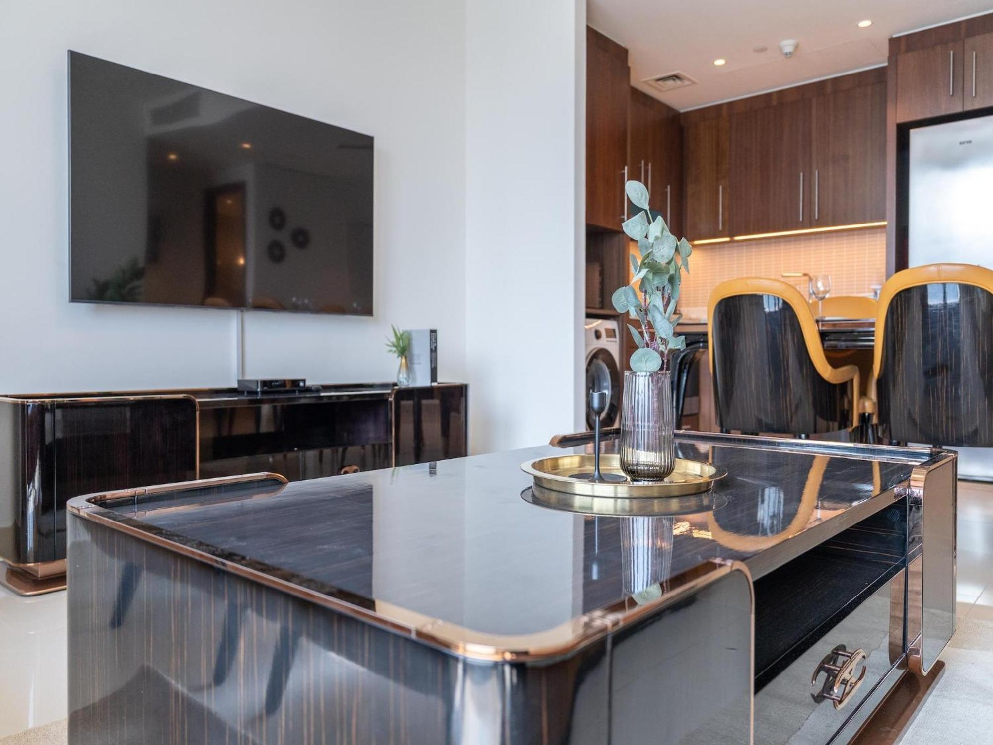 Luxurious Stylish Apartments Across Dubai Mall Burj Khalifa City Views المظهر الخارجي الصورة