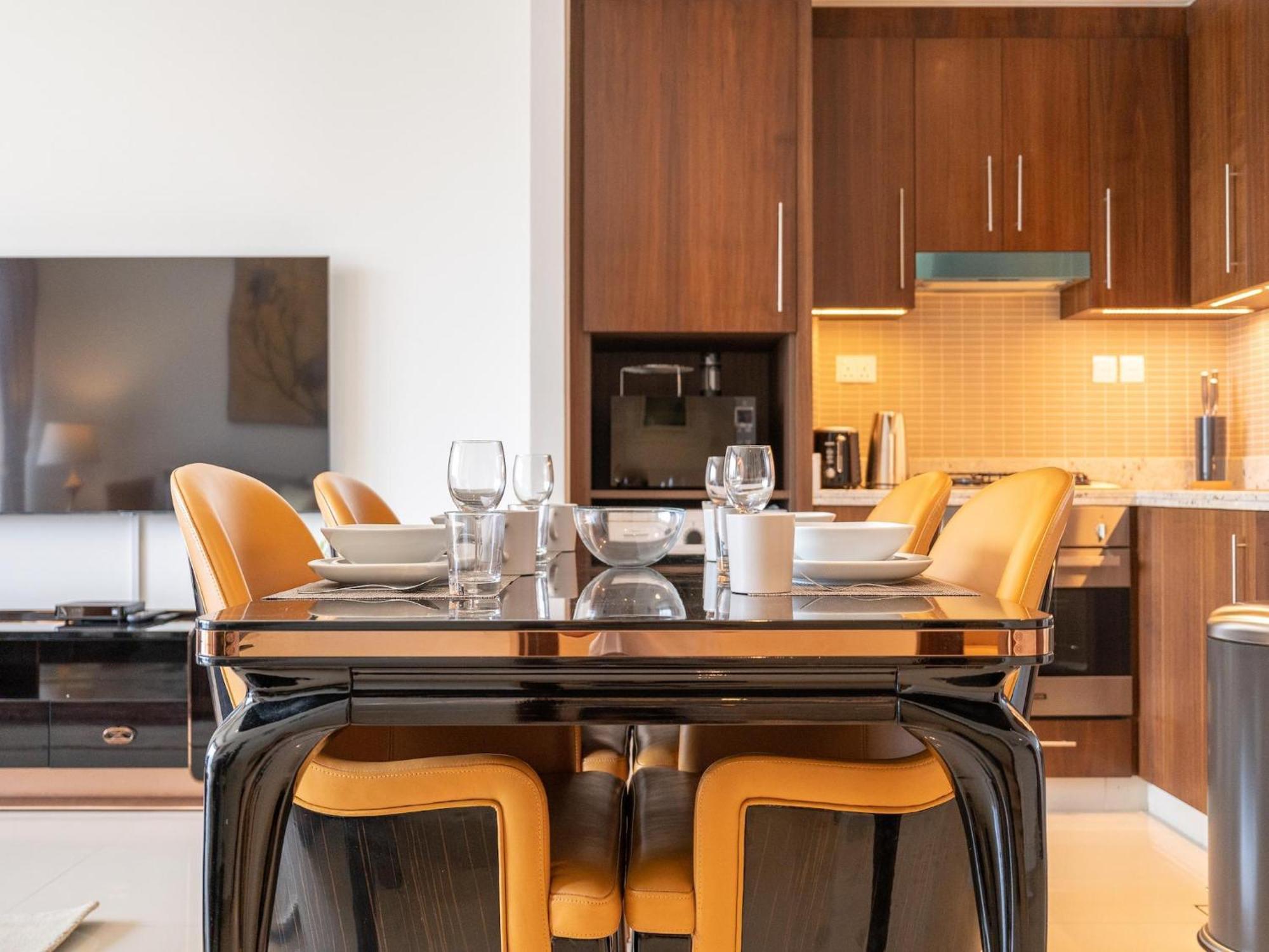 Luxurious Stylish Apartments Across Dubai Mall Burj Khalifa City Views المظهر الخارجي الصورة